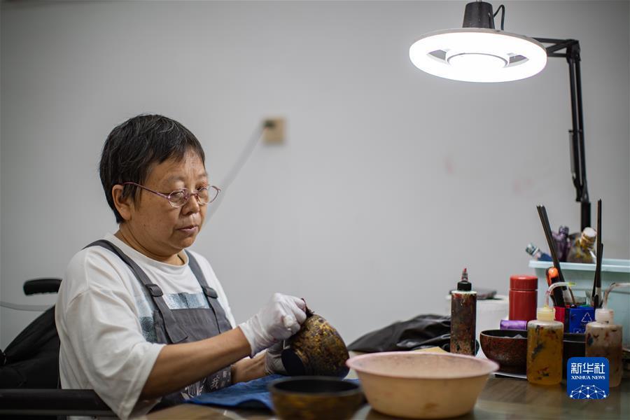 银河手机版下载